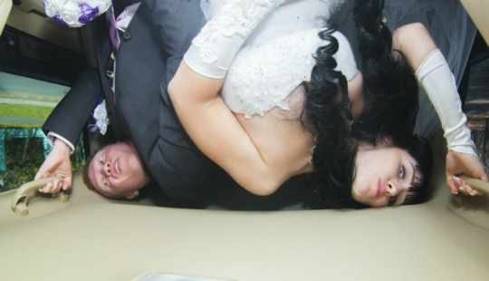 Wildest trash in the haze of revelry:" the best " wedding photos from Russia