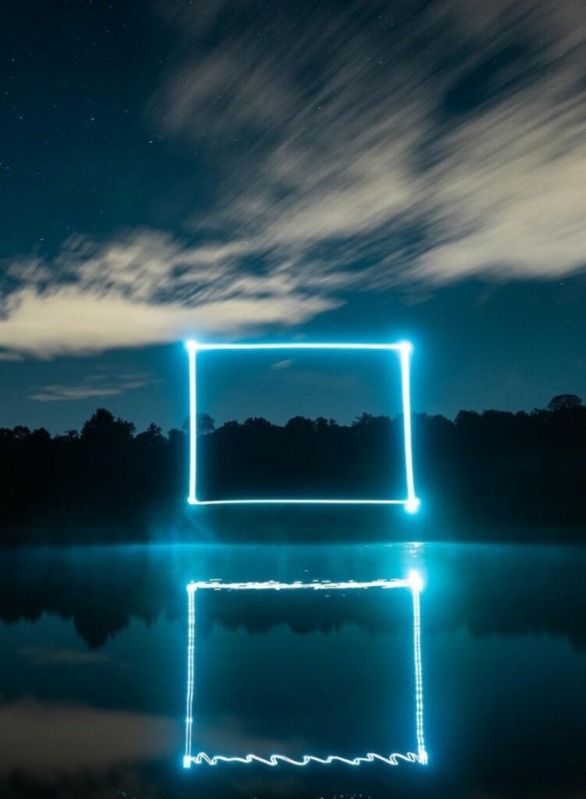 Wind, Night, and the Magic of Light: How to Create Masterpieces with Drone LEDs