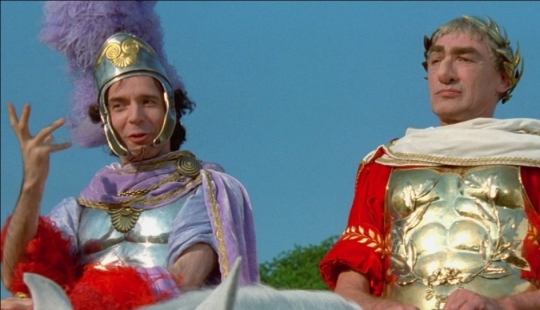 "Wine, confusion, orgies and so on": 7 signs that you are in Ancient Rome