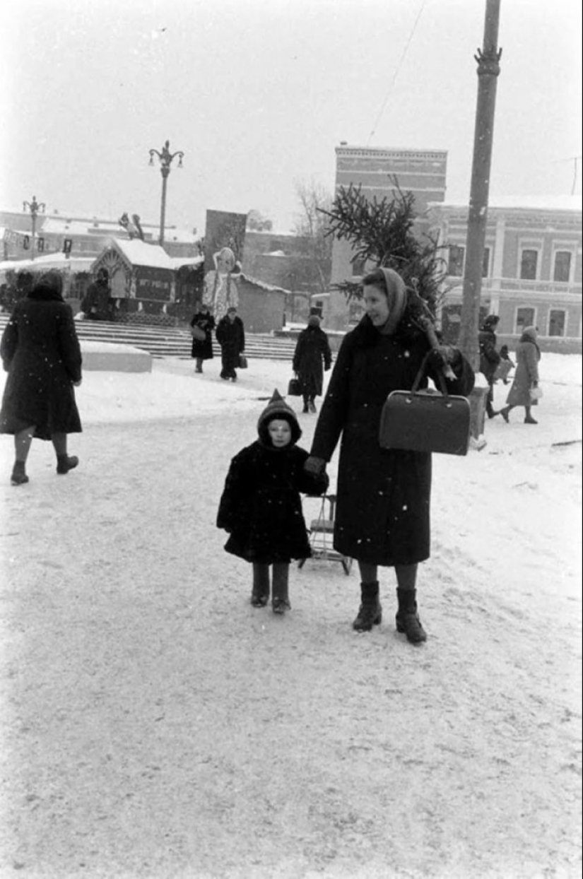 Winter sledding in the USSR Winter sledding in the USSR