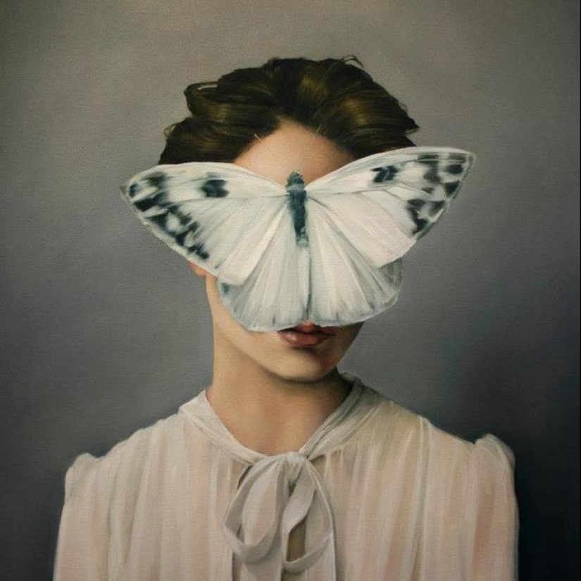 Women, flowers and animals: an amazing symbiosis in the paintings of Amy Judd