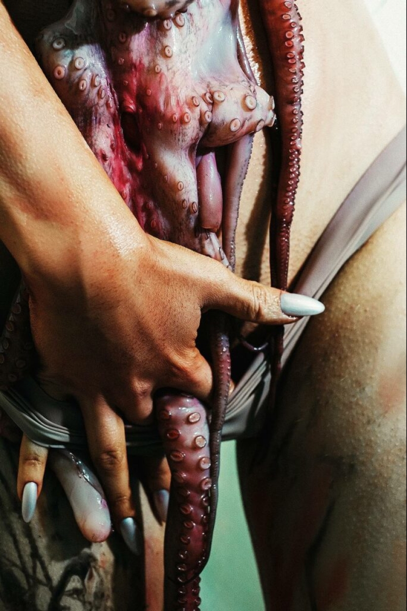 Women in daring portraits by Mark Olefirov