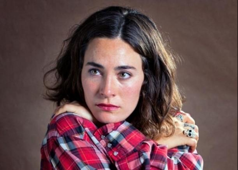 Women in the clothes of their exes — an unusual photo project by Carla Richmond