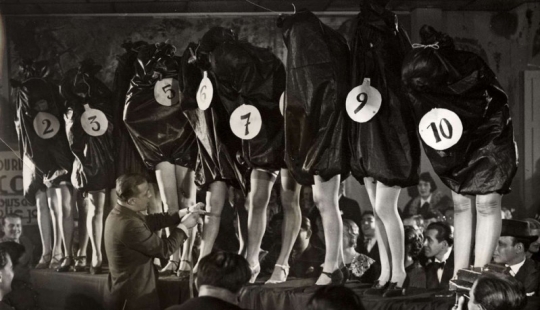 Women's legs in retro photos