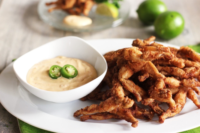 Wood bread, frog legs, and other dishes that were not invented from the good life