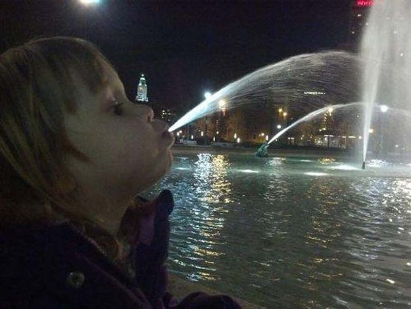 Worth a closer look: 17 funny pictures from the series " It seemed»