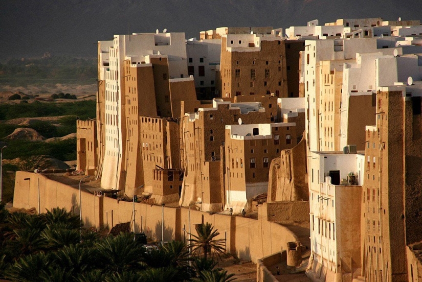 Yemeni Skyscrapers: Why is Shibam Called the &#39;Manhattan of the Desert&#39;?
