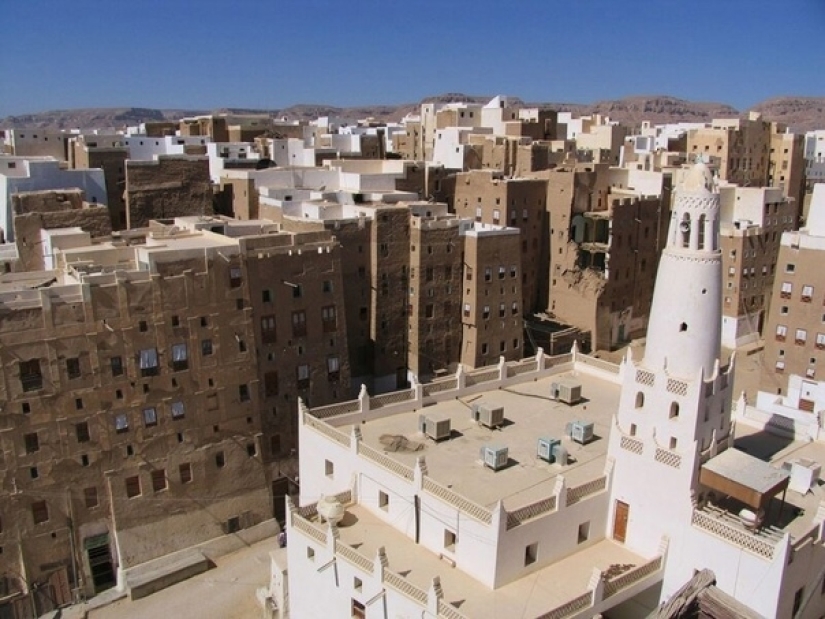 Yemeni Skyscrapers: Why is Shibam Called the &#39;Manhattan of the Desert&#39;?