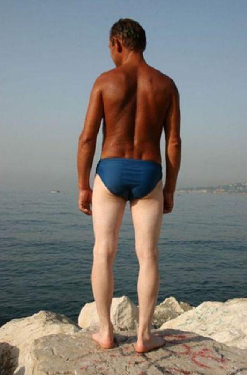 You need to sunbathe wisely, and here are 22 proofs