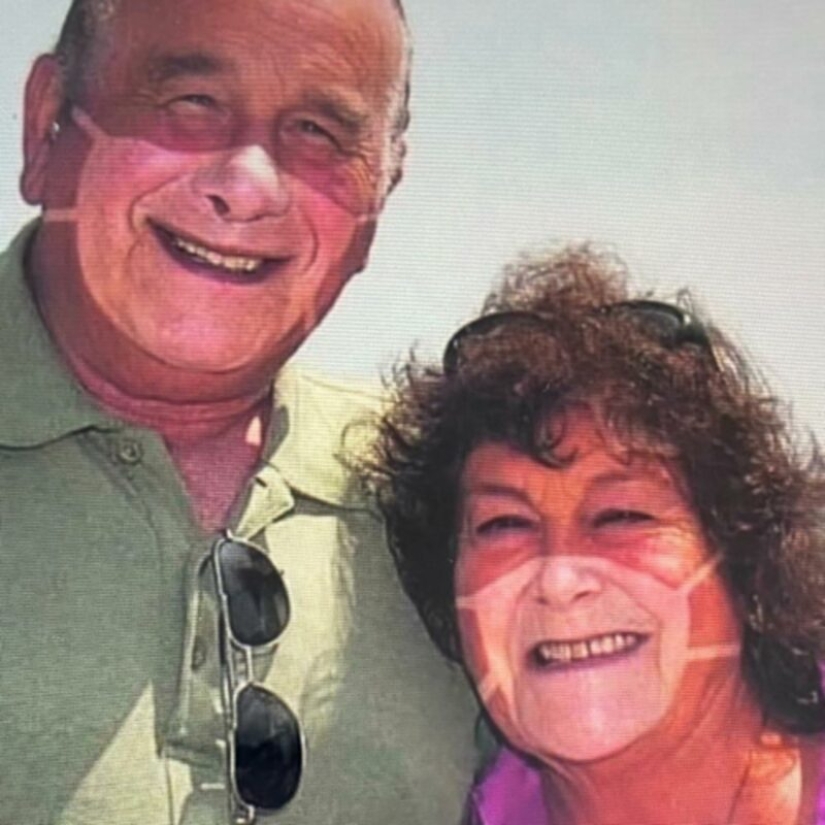 You need to sunbathe wisely, and here are 22 proofs