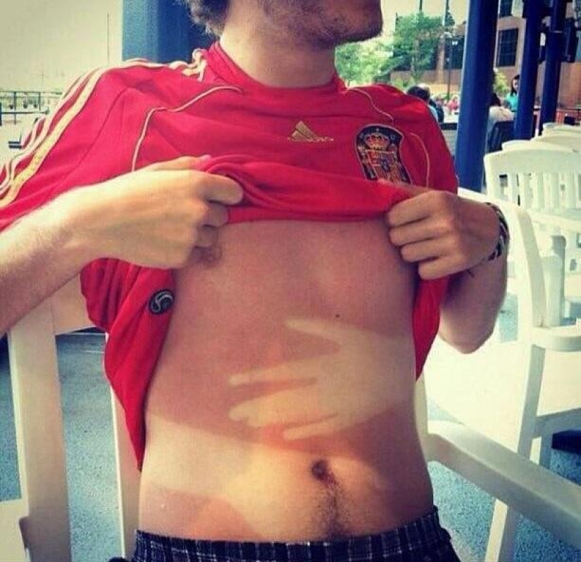 You need to sunbathe wisely, and here are 22 proofs