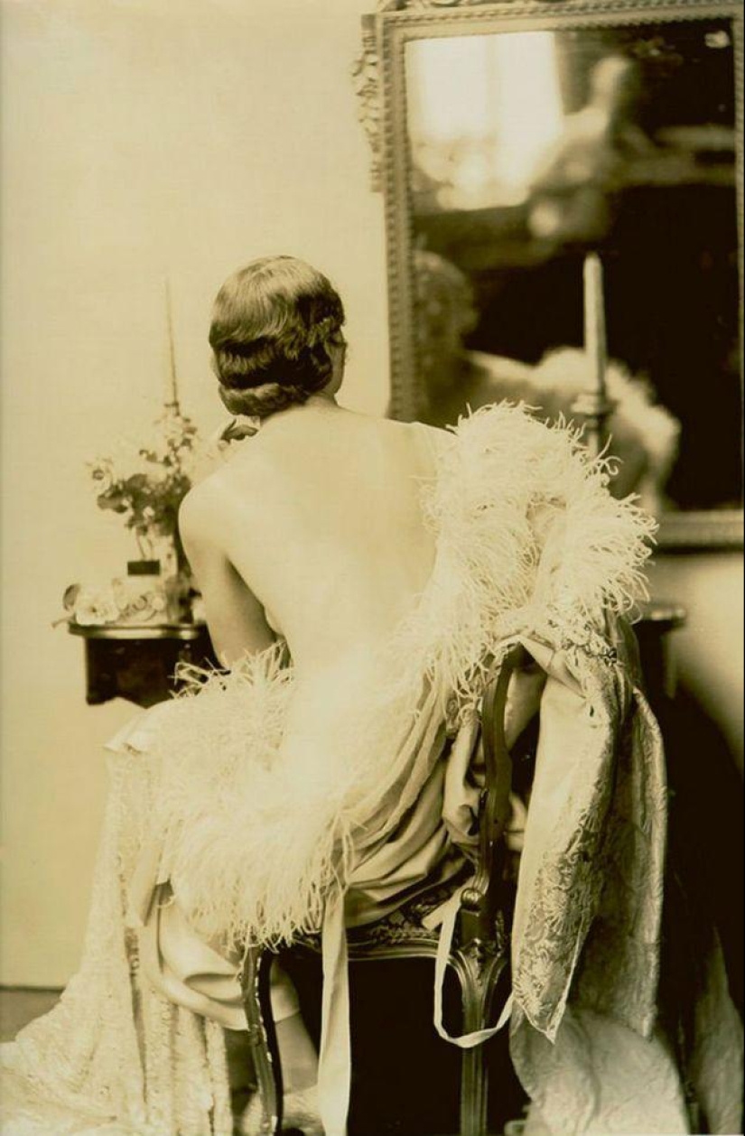 "Ziegfeld Girls": the sexiest Broadway actresses of the 1920s