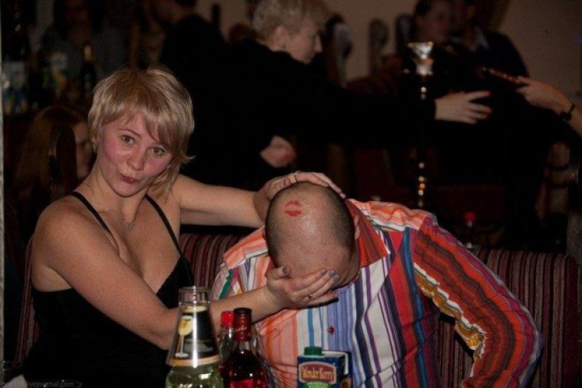 40 asesino fotos de año nuevo, fiestas corporativas, que no es una broma, risa y sorpresa