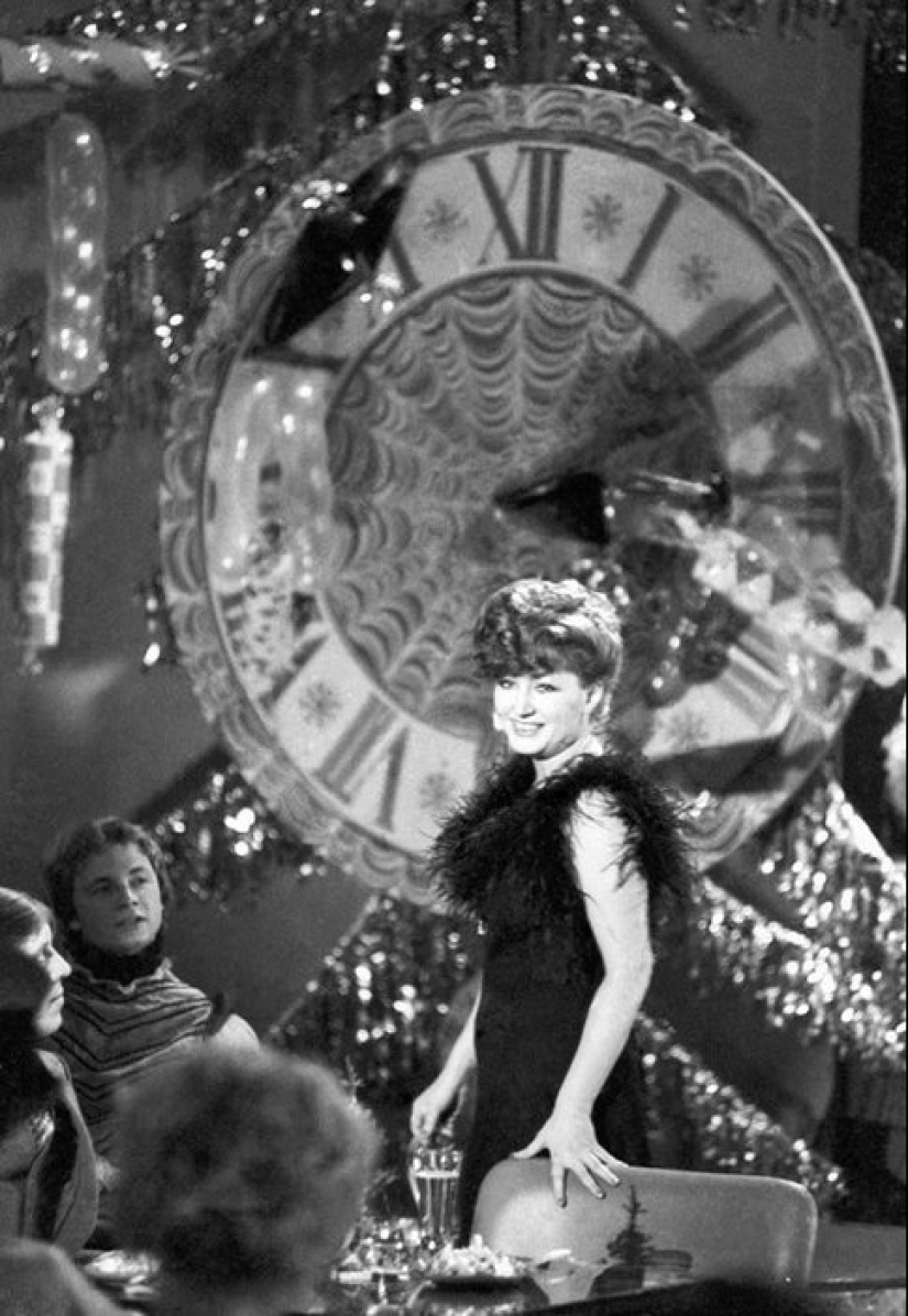 Soviet icon Christmas style: trendsetter TV